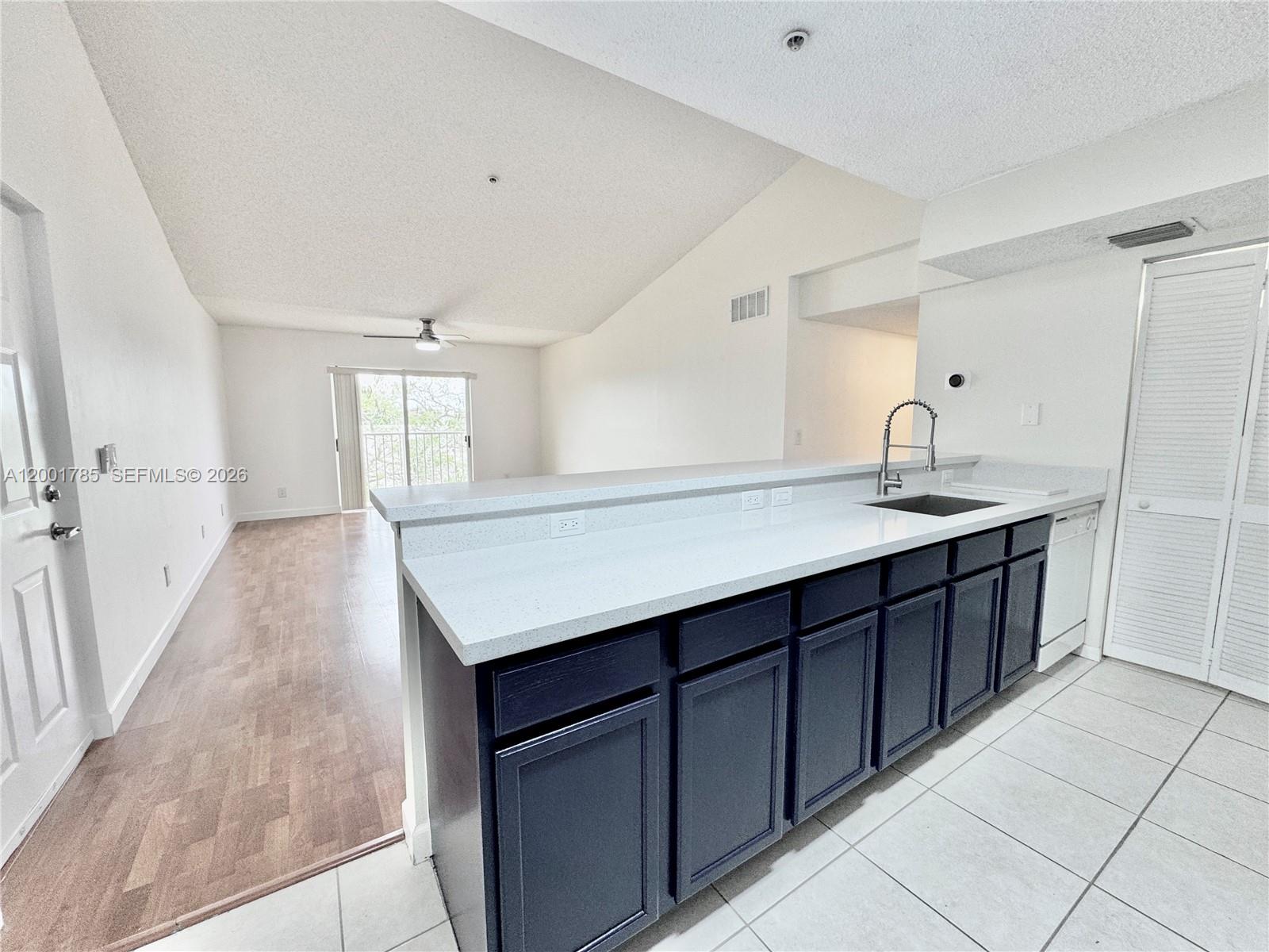 9905 Westwood Dr 34-3