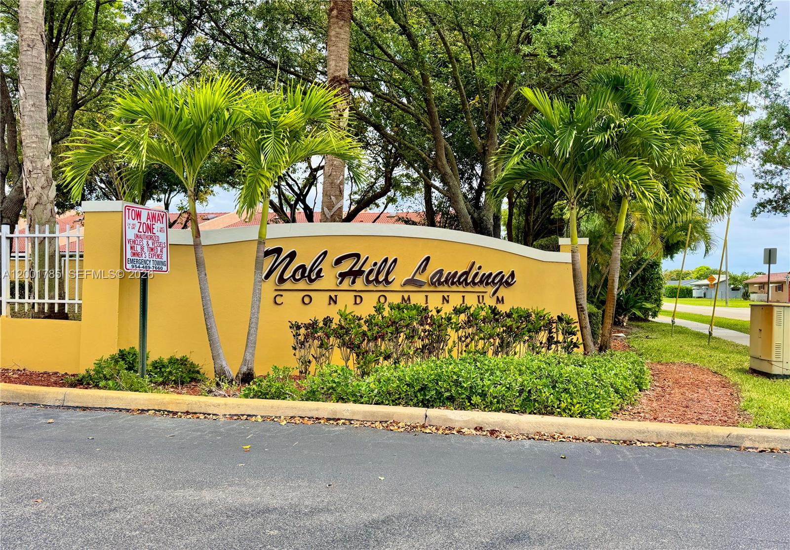 NOB HILL LANDINGS CONDOMI - Residential Lease