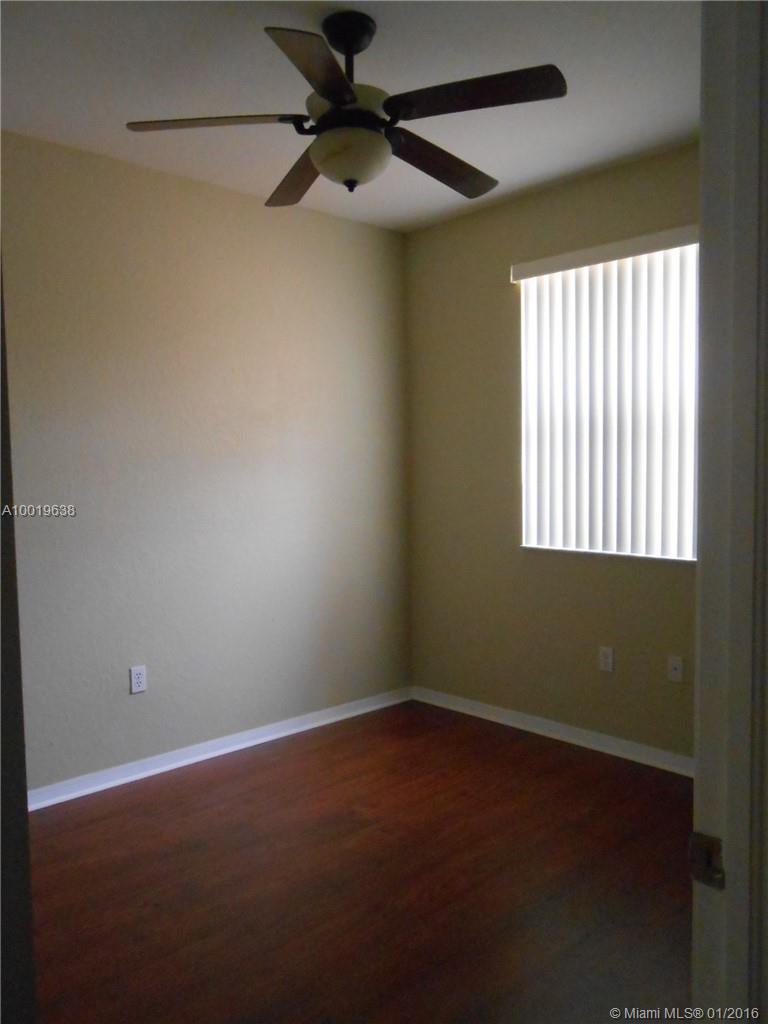 Kendall Breeze - Residential Lease