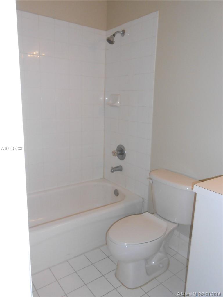 Kendall Breeze - Residential Lease