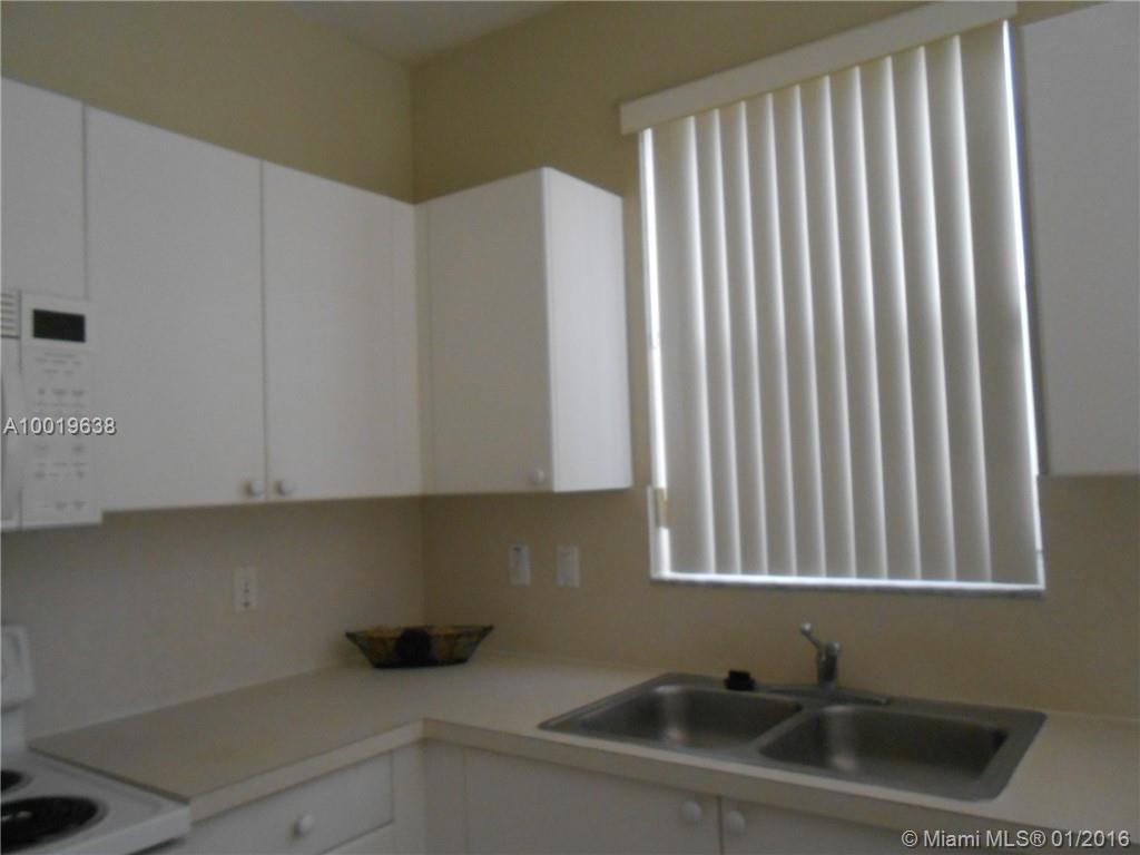 Kendall Breeze - Residential Lease