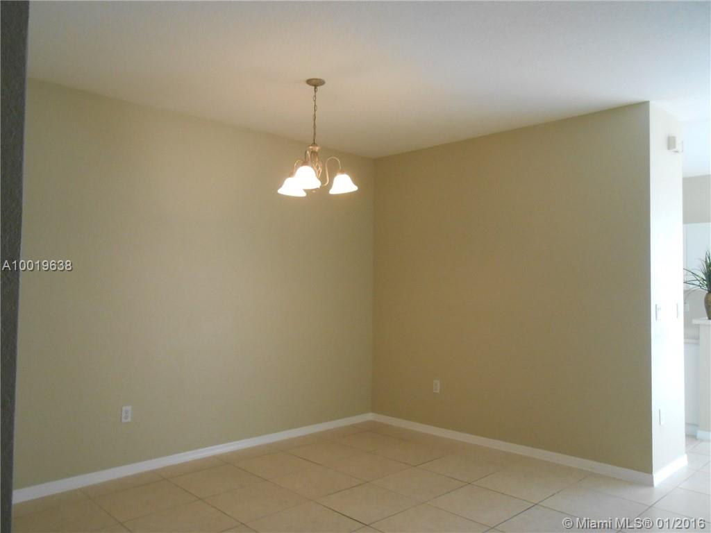 Kendall Breeze - Residential Lease