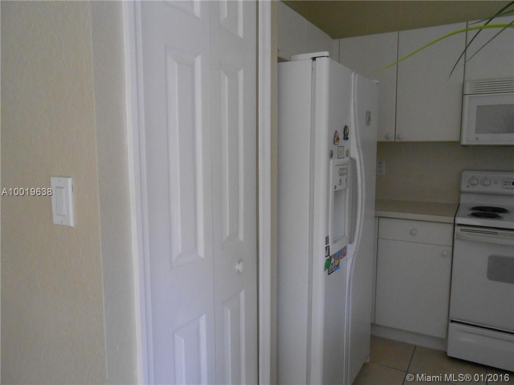 Kendall Breeze - Residential Lease