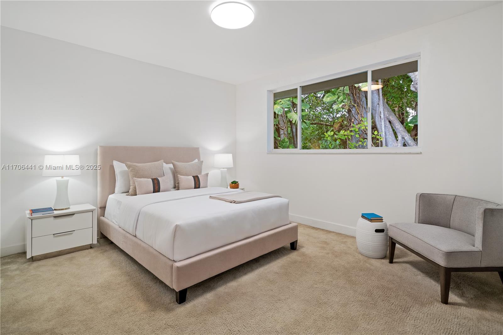 LEAFY WAY - Residential