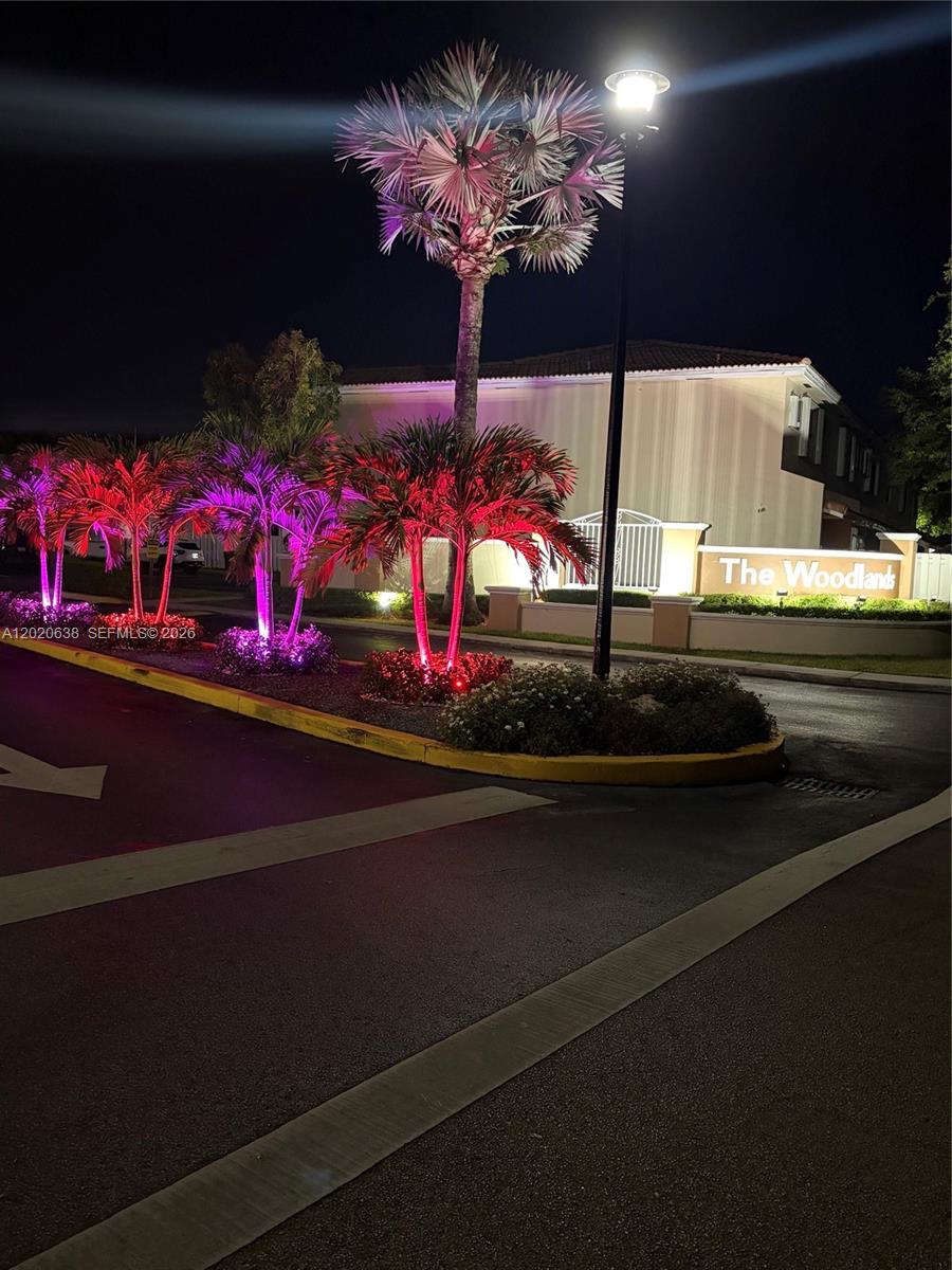 KENDALE LAKES NORTH SEC 9 - Residential
