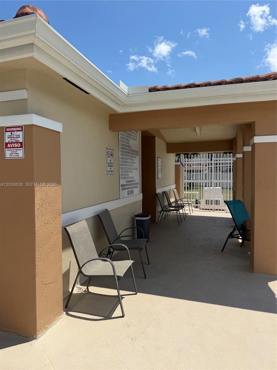 KENDALE LAKES NORTH SEC 9 - Residential