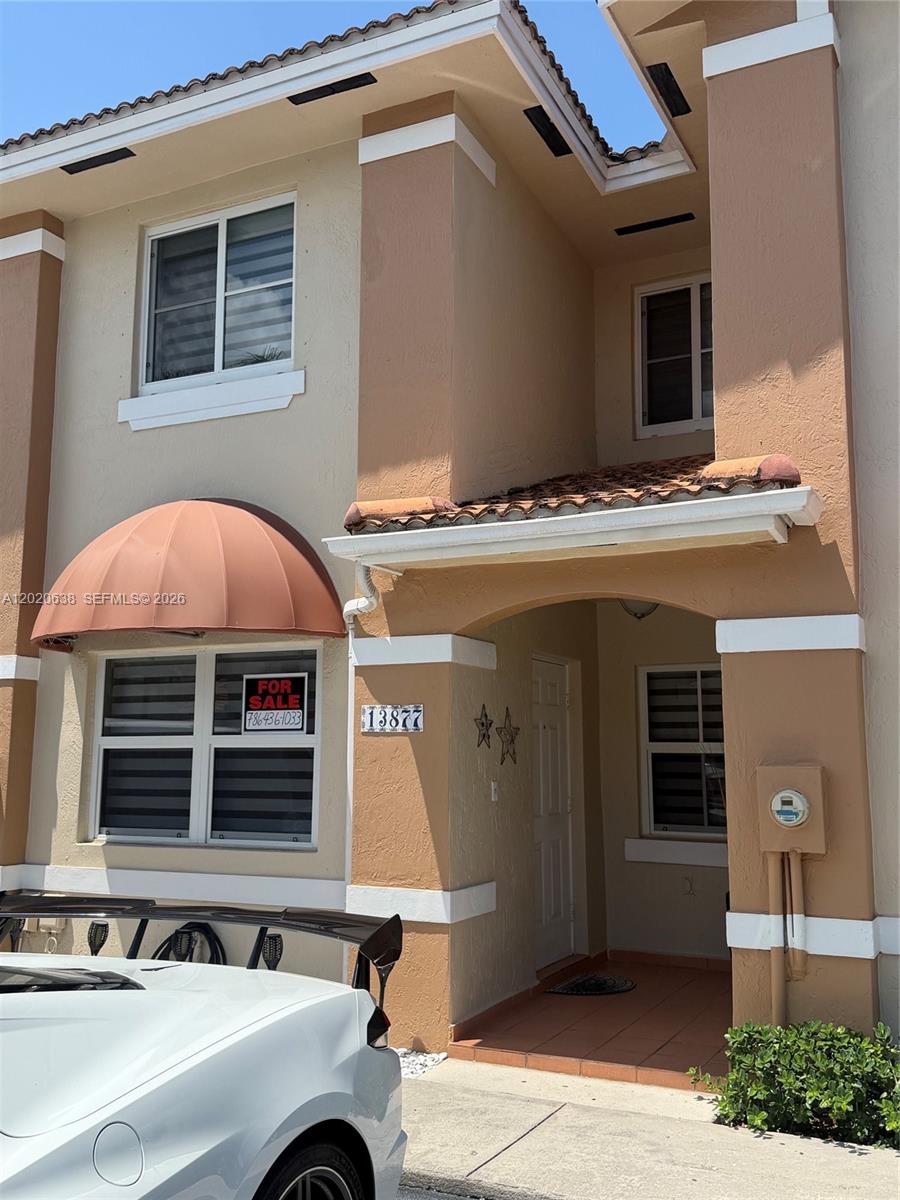 KENDALE LAKES NORTH SEC 9 - Residential