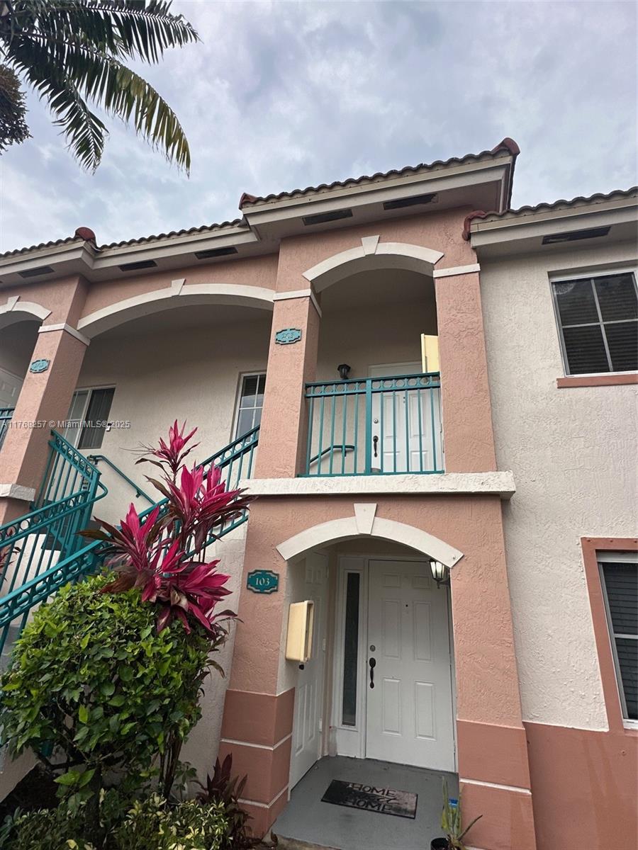 Rental Property at 2921 Se 13th Rd 203-39, Homestead, Miami-Dade County, Florida - Bedrooms: 2 
Bathrooms: 2  - $1,900 MO.