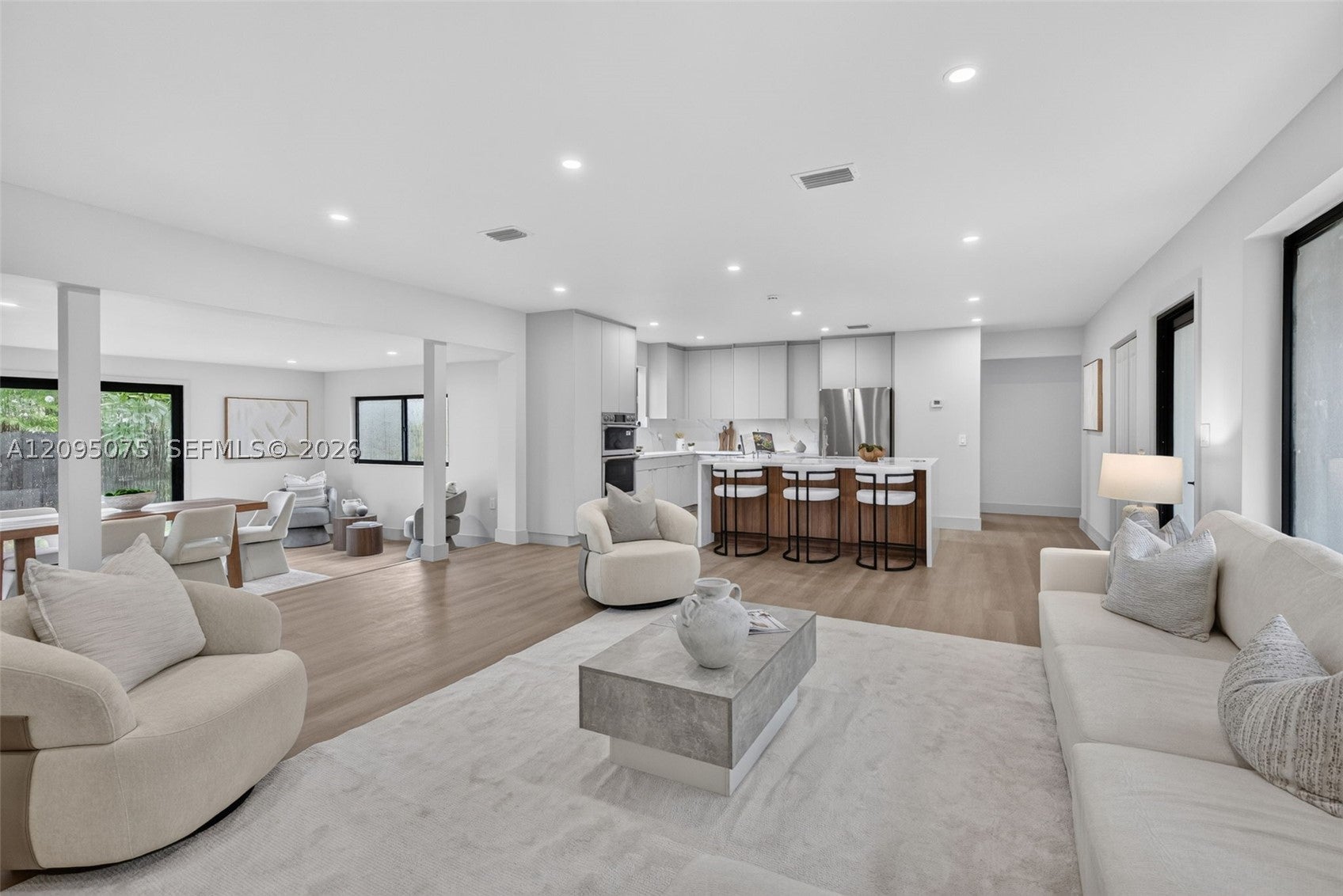 5349 Balsam Ter, Plantation FL 33317
