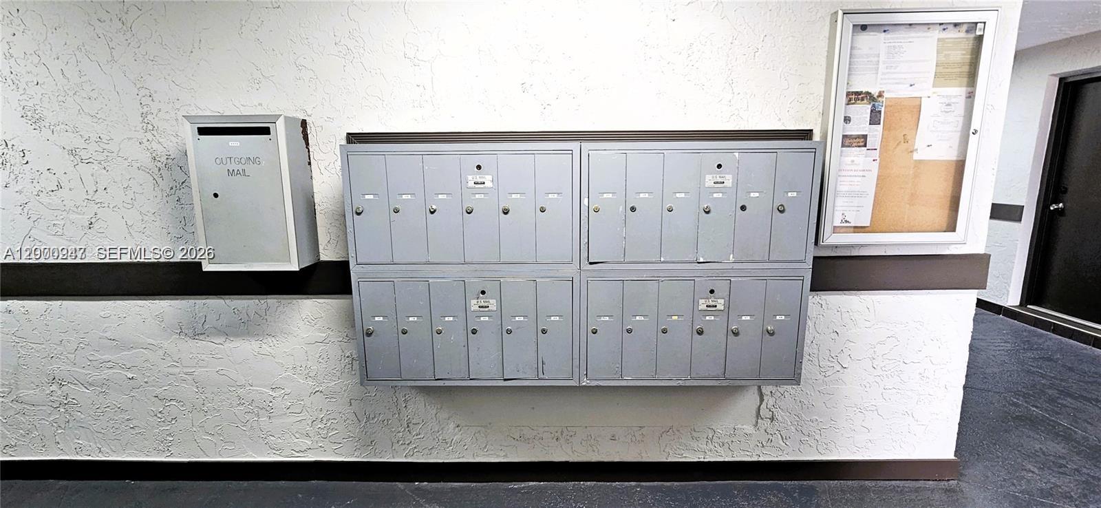 DORAL GARDENS II CONDO - Residential Lease