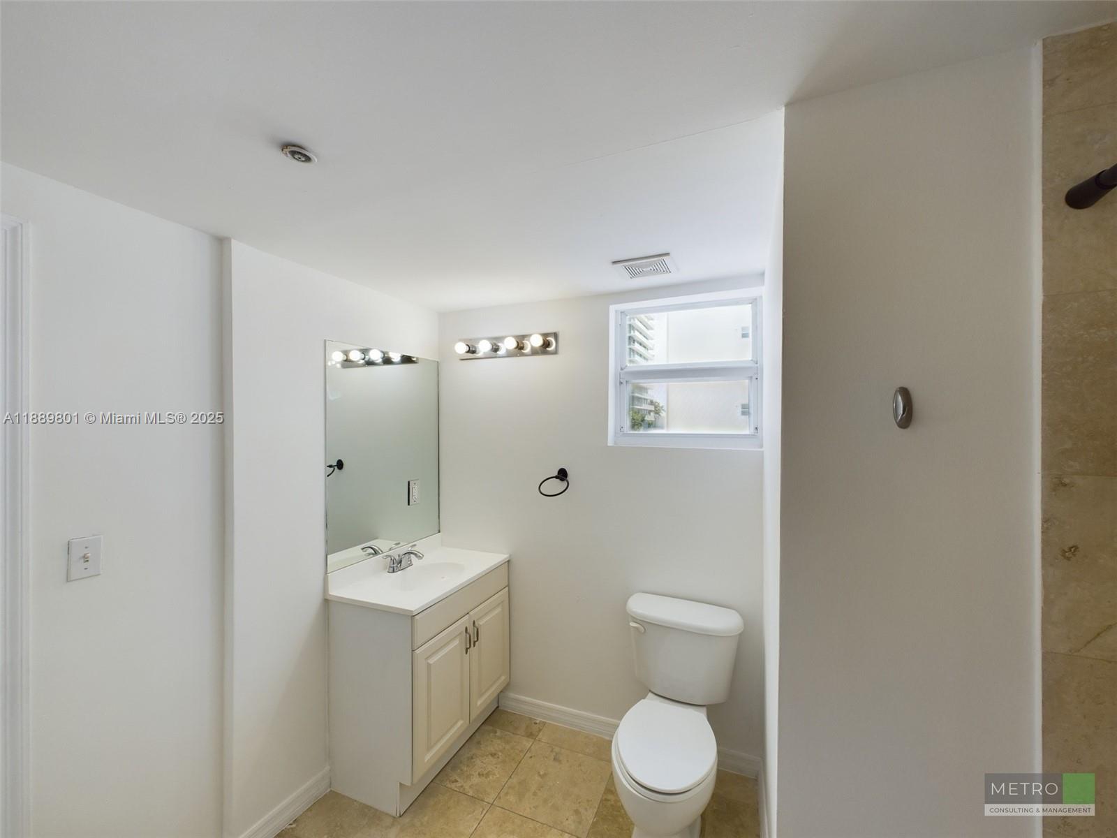 BROADMOOR SUB - Residential Lease