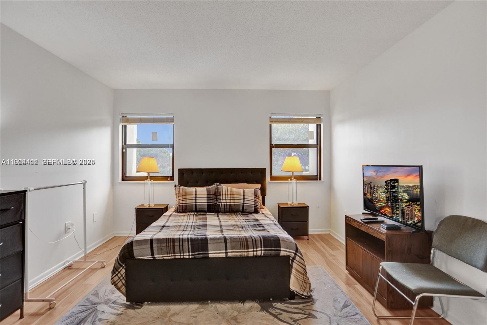 SUMMIT CONDO - Residential Lease