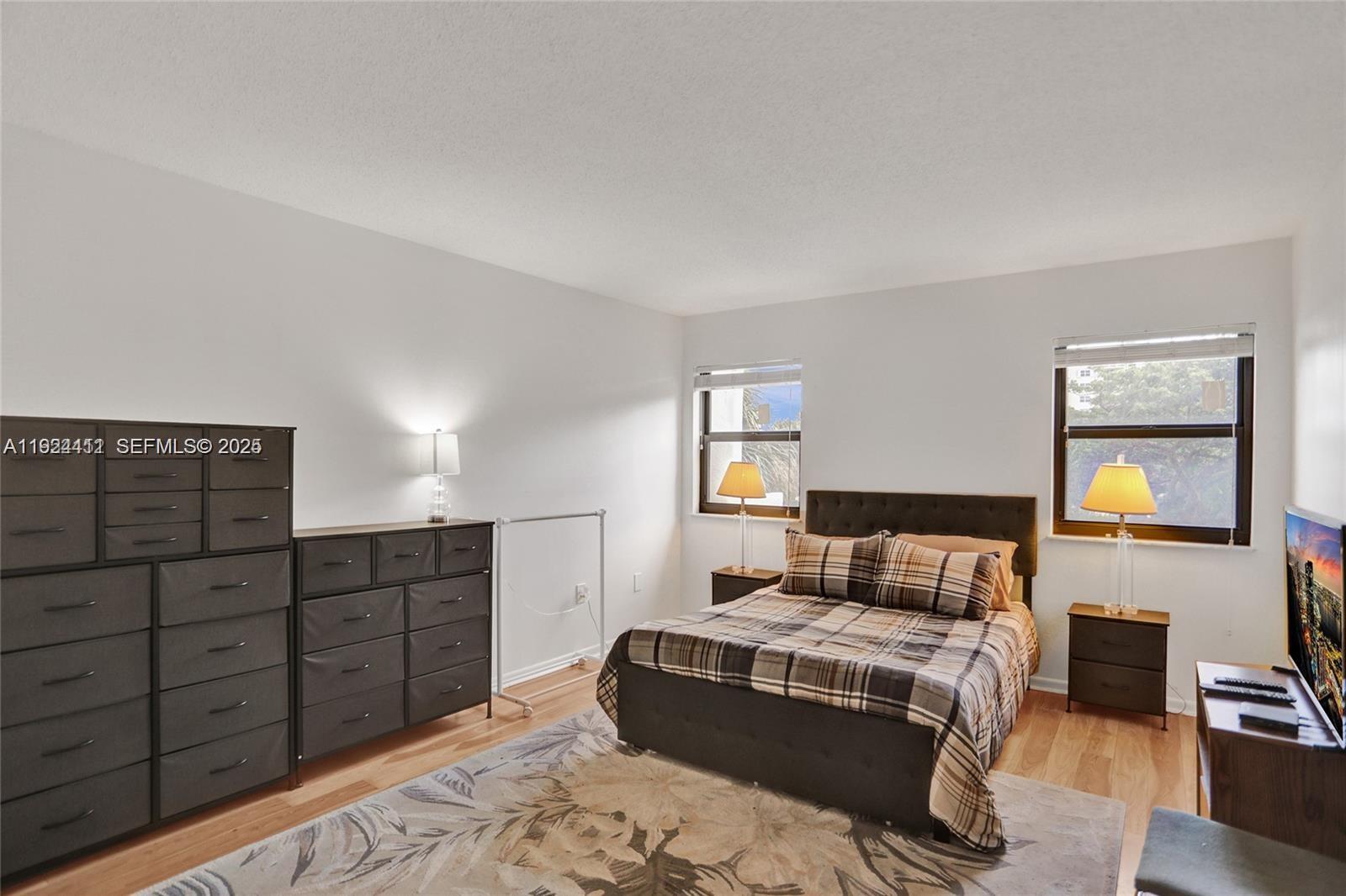 SUMMIT CONDO - Residential Lease