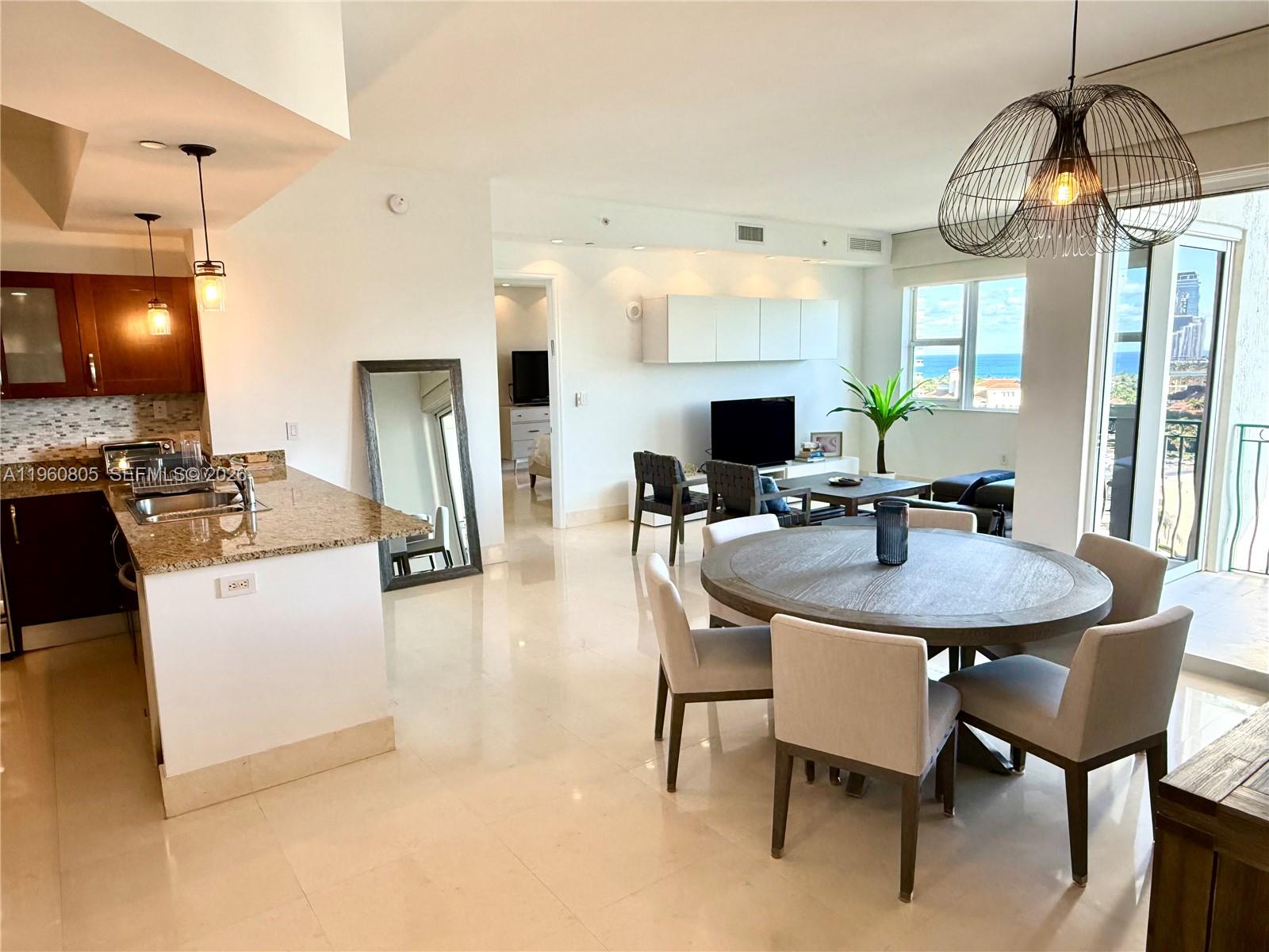 TURNBERRY VILLAGE SO TOWE - Residential