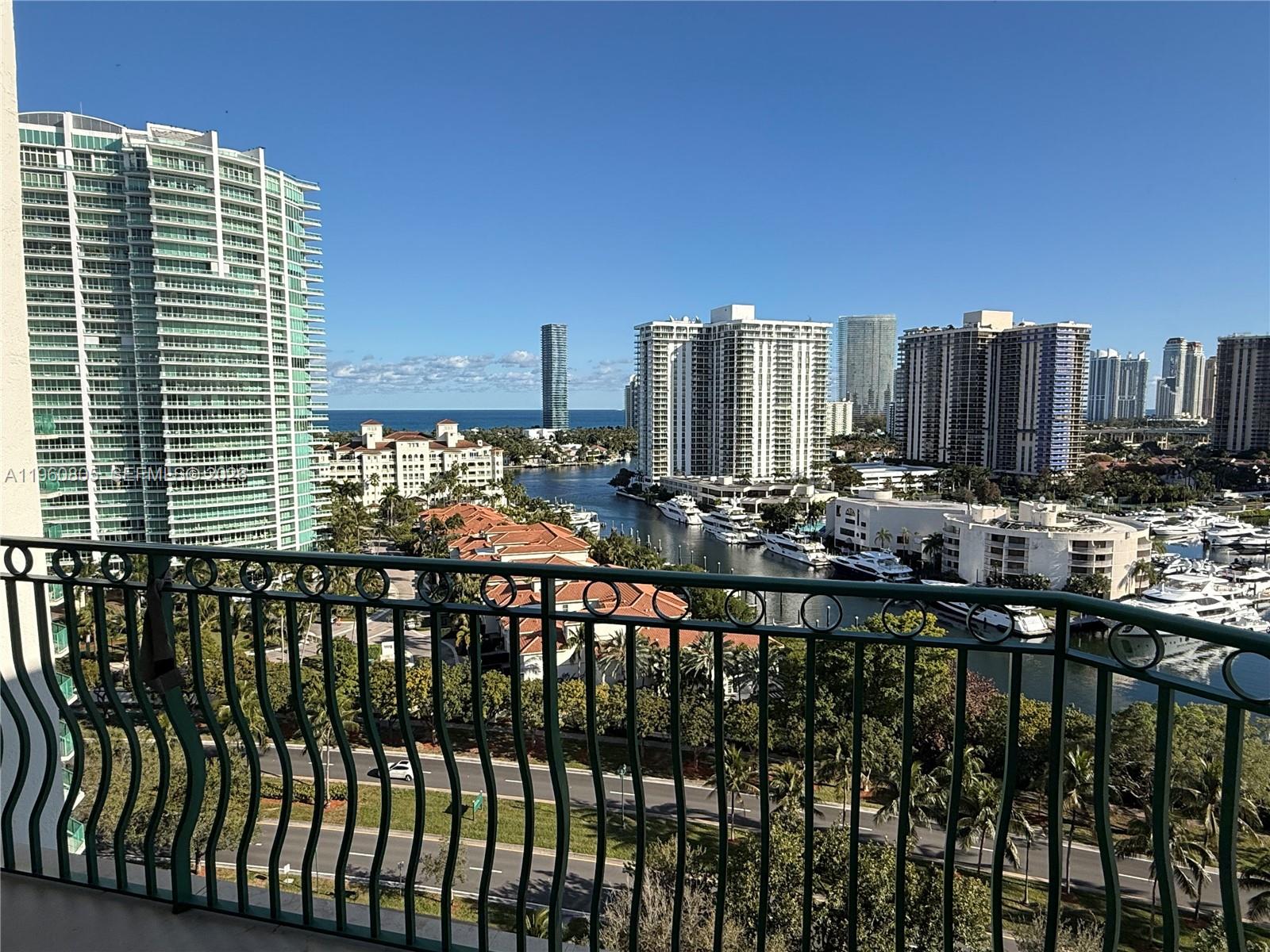 TURNBERRY VILLAGE SO TOWE - Residential