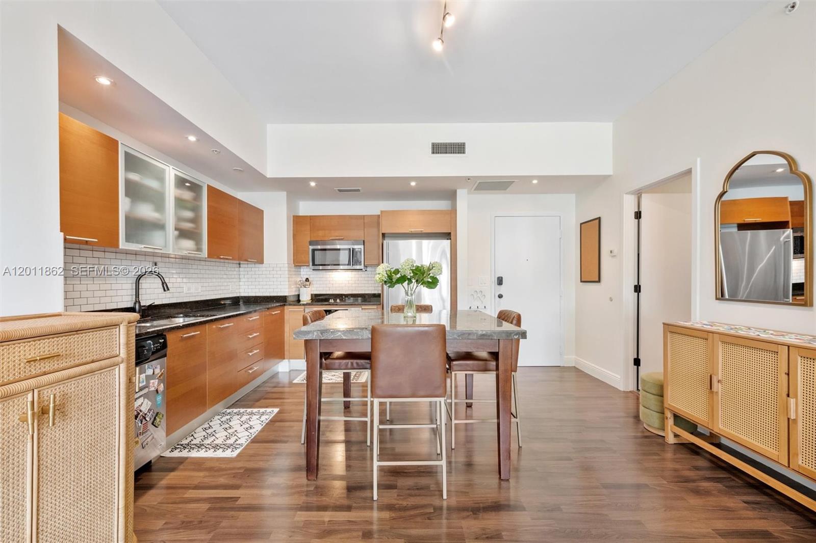 3470 E Coast Ave H0908