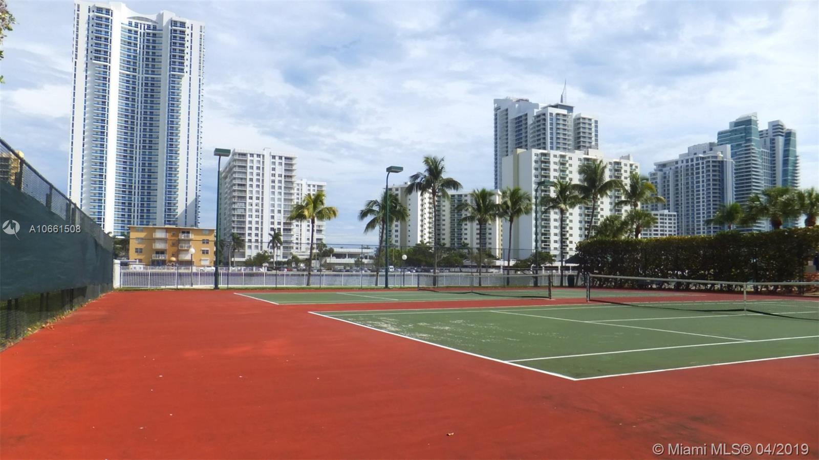 OCEANVIEW PARK CONDO - Residential Lease