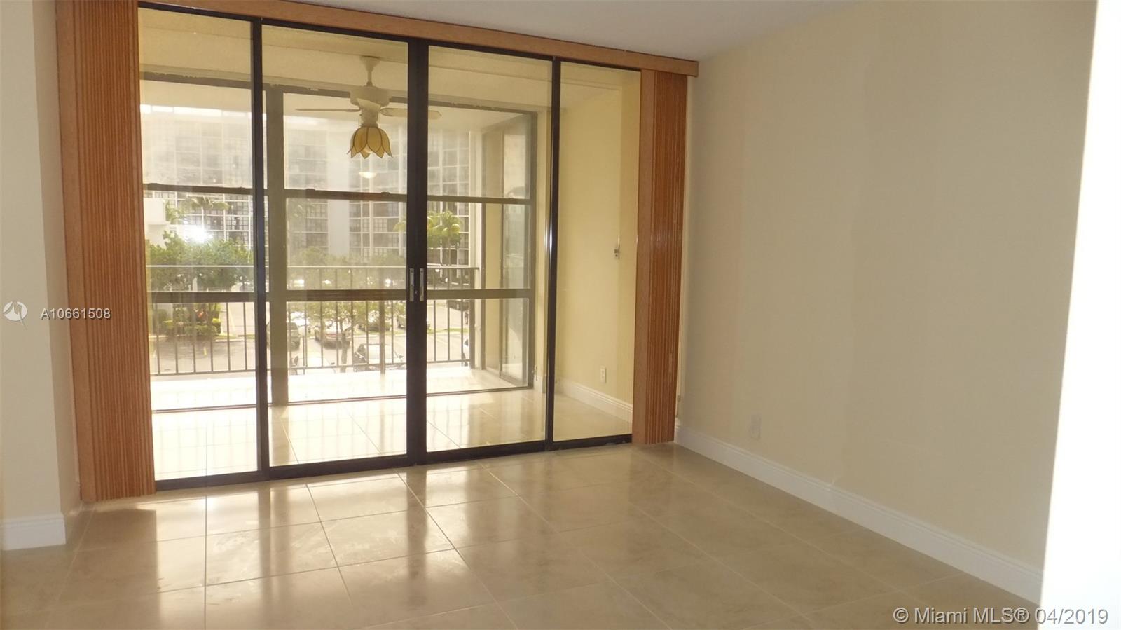 OCEANVIEW PARK CONDO - Residential Lease