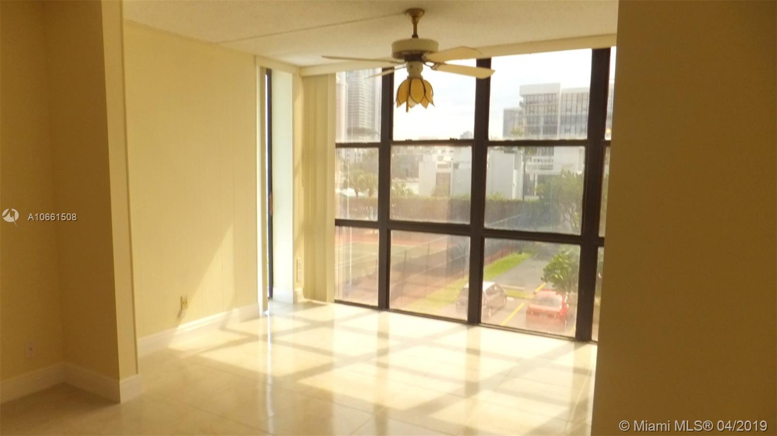 OCEANVIEW PARK CONDO - Residential Lease
