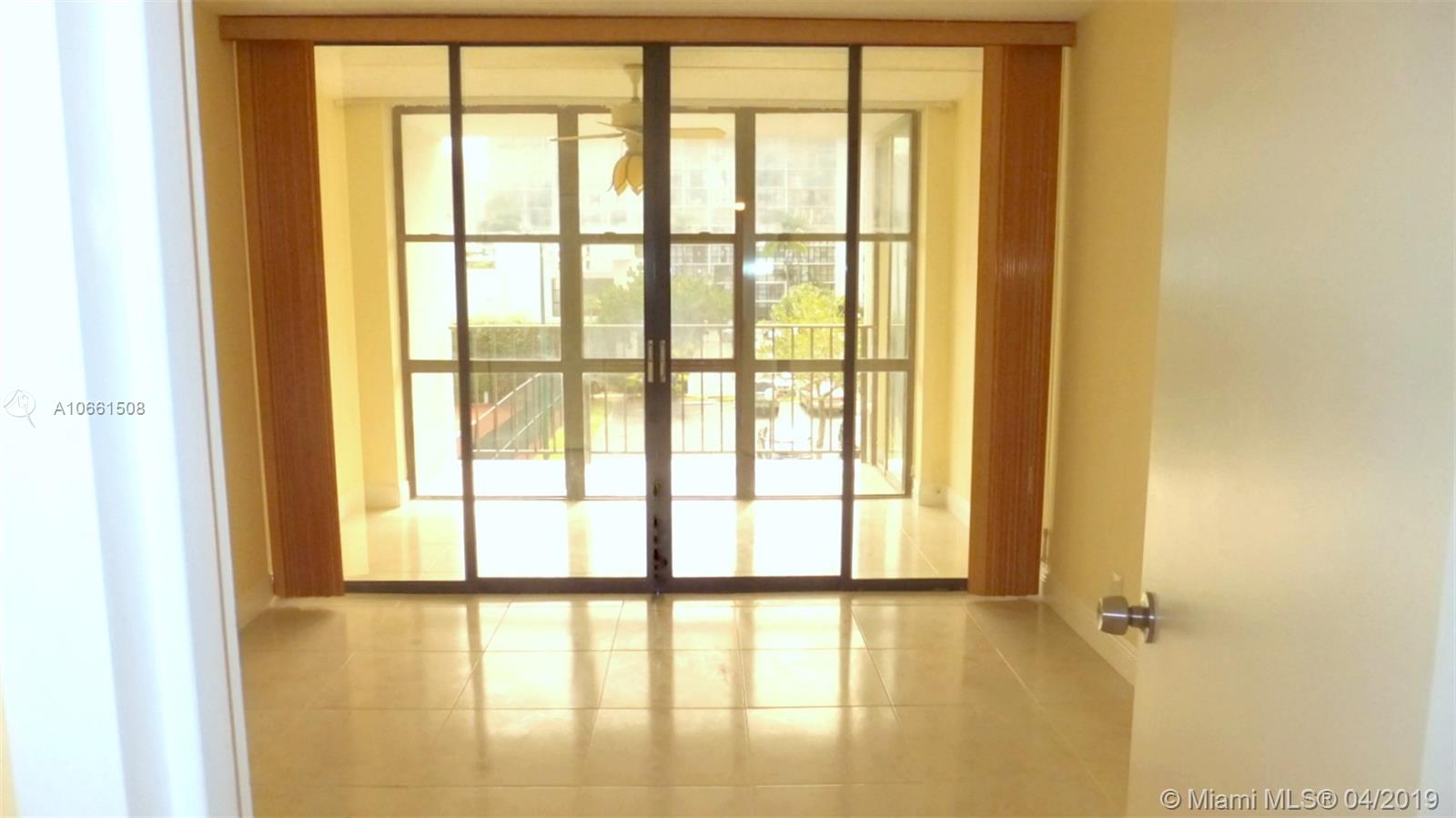 OCEANVIEW PARK CONDO - Residential Lease