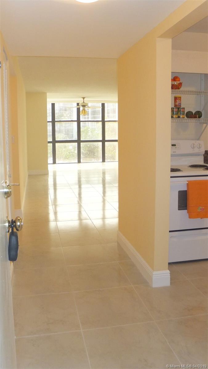 OCEANVIEW PARK CONDO - Residential Lease