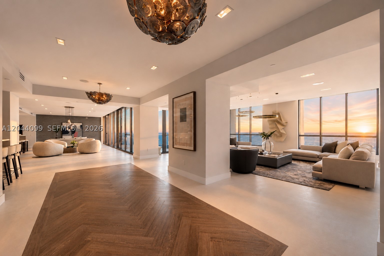 5959 Collins Ave 1804/1805