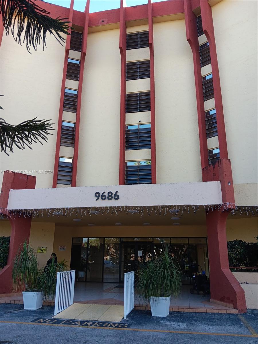 Property for Sale at 9686 Fontainebleau Blvd Blvd 206, Miami, Broward County, Florida - Bedrooms: 3 
Bathrooms: 2  - $345,900
