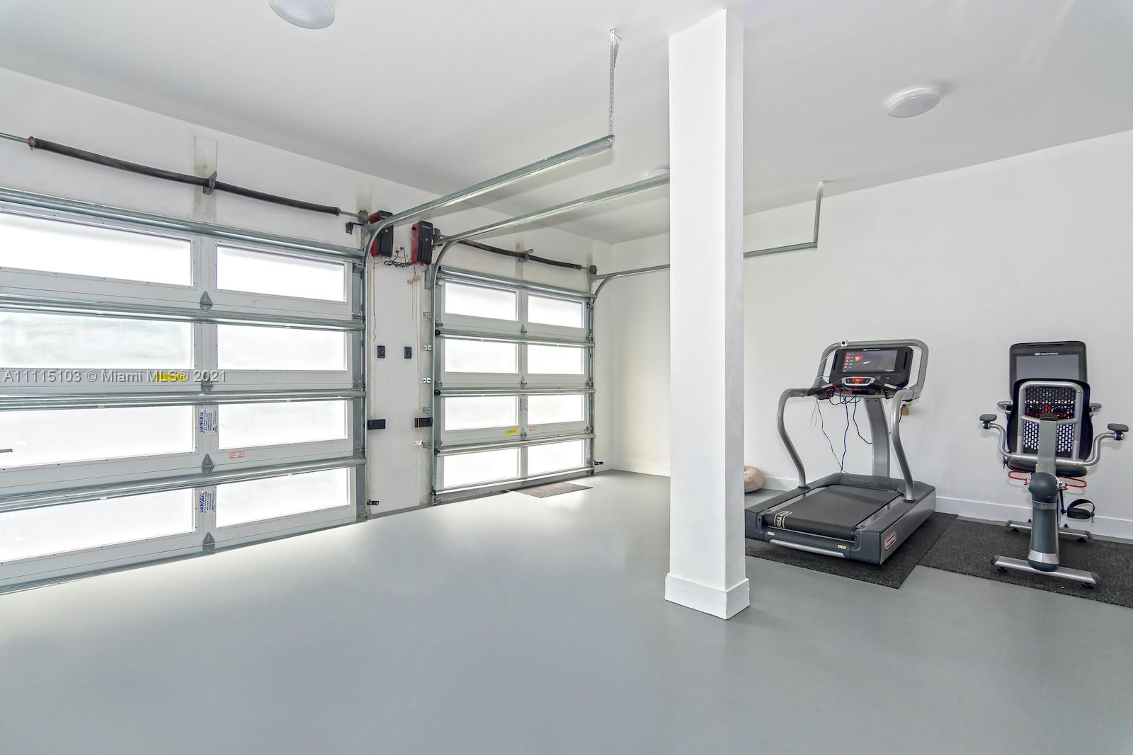 NAUTILUS EXTENSION 4TH - Residential