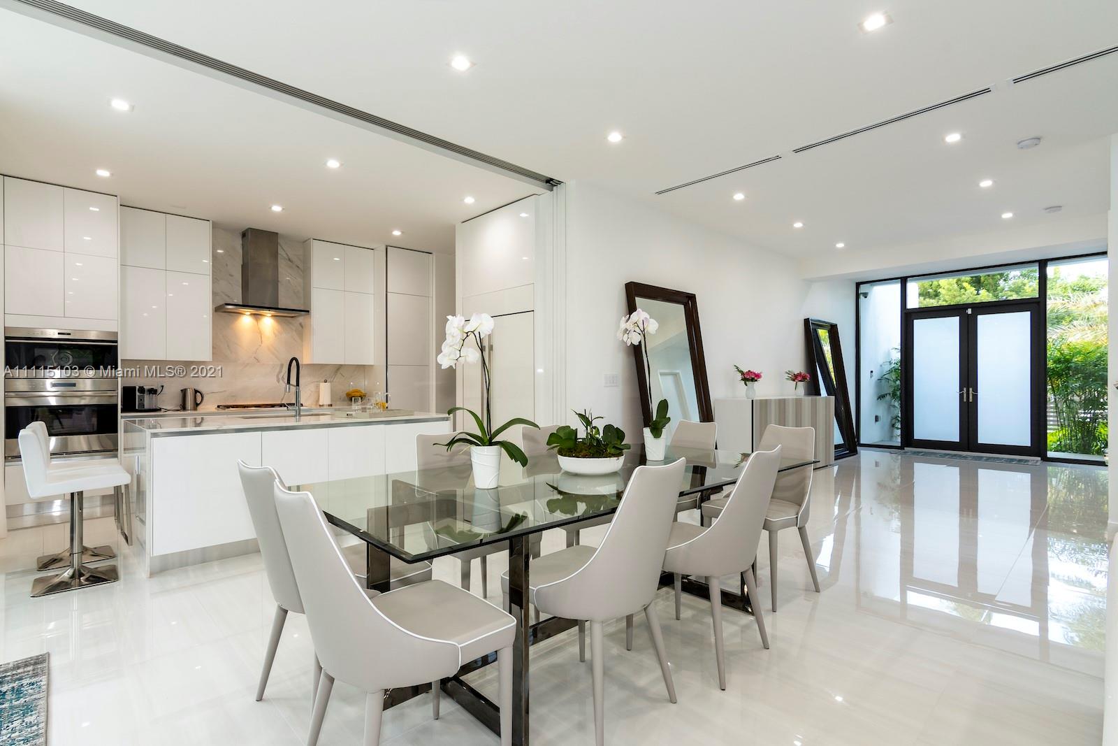 NAUTILUS EXTENSION 4TH - Residential