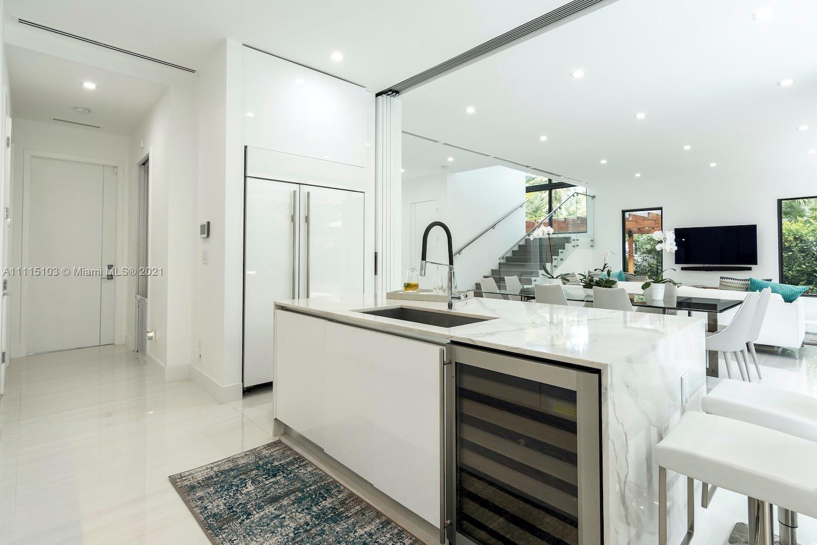 NAUTILUS EXTENSION 4TH - Residential