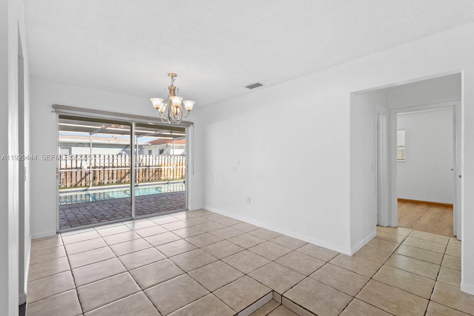 SUNRISE GOLF VILLAGE SEC - Residential Lease