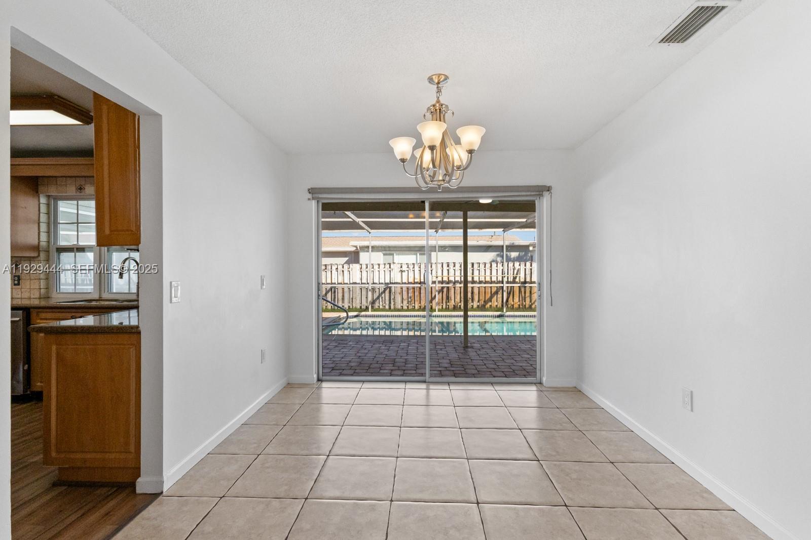 SUNRISE GOLF VILLAGE SEC - Residential Lease