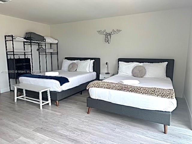 AVENTURA VILLAGE - Residential