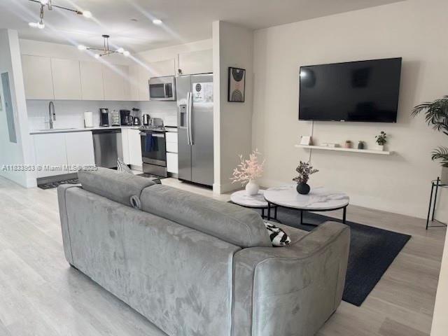 19380 NE 26th Ave 304