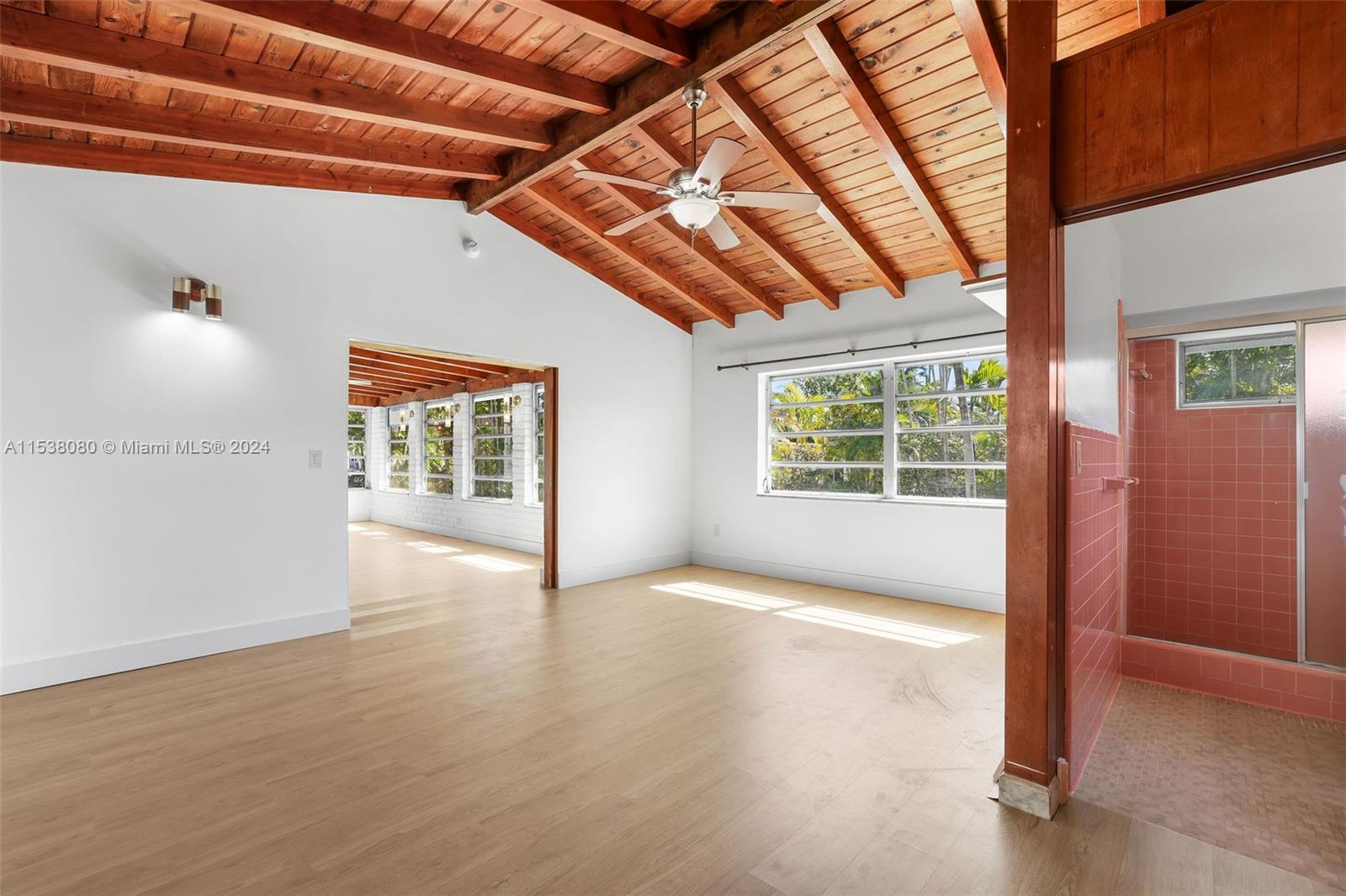 COUNTRY CLUB ESTATES SEC - Residential Lease