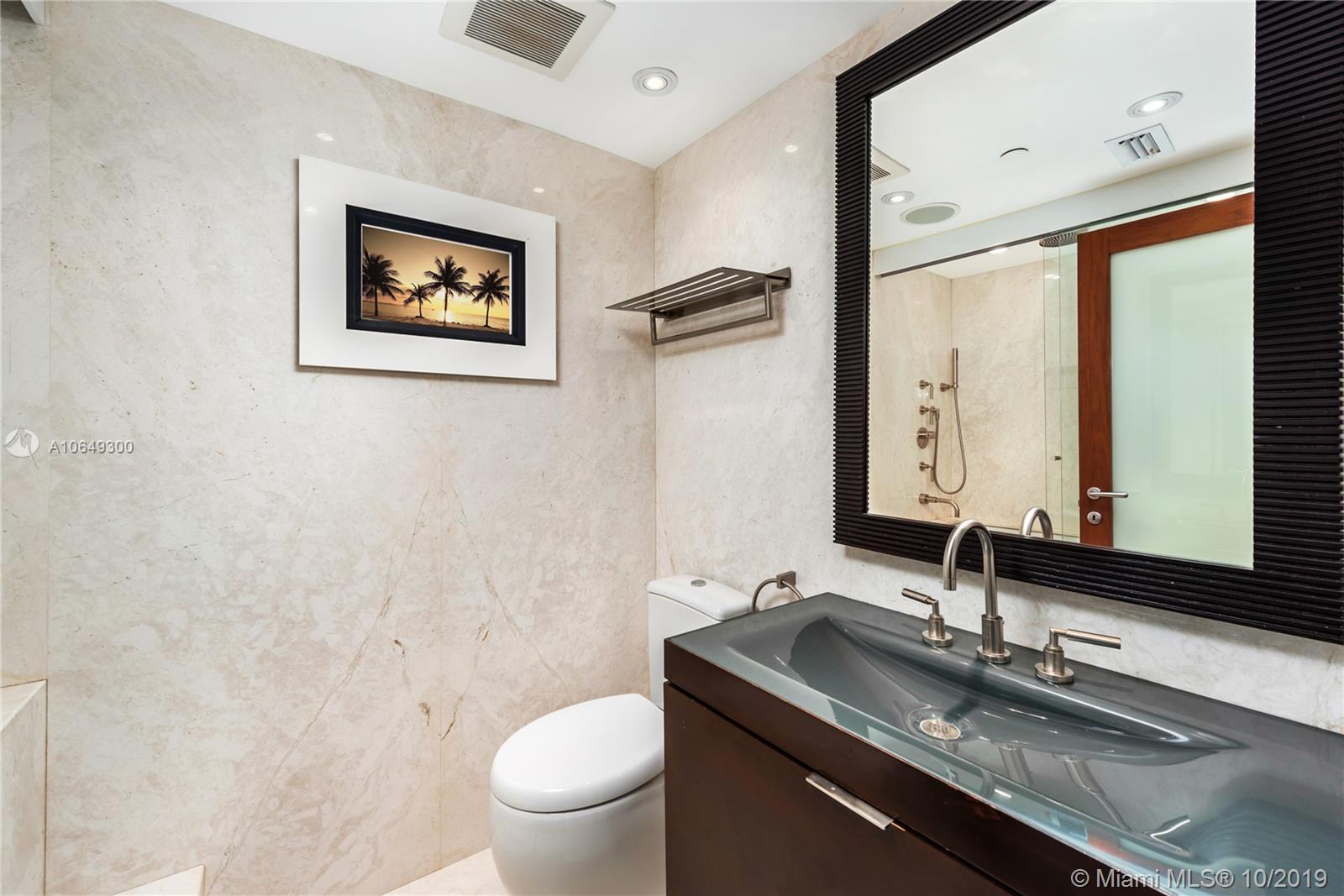 BLUE DIAMOND CONDO - Residential