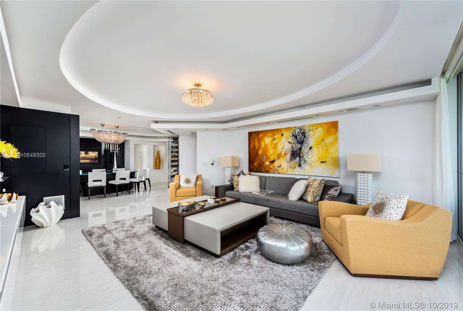 BLUE DIAMOND CONDO - Residential