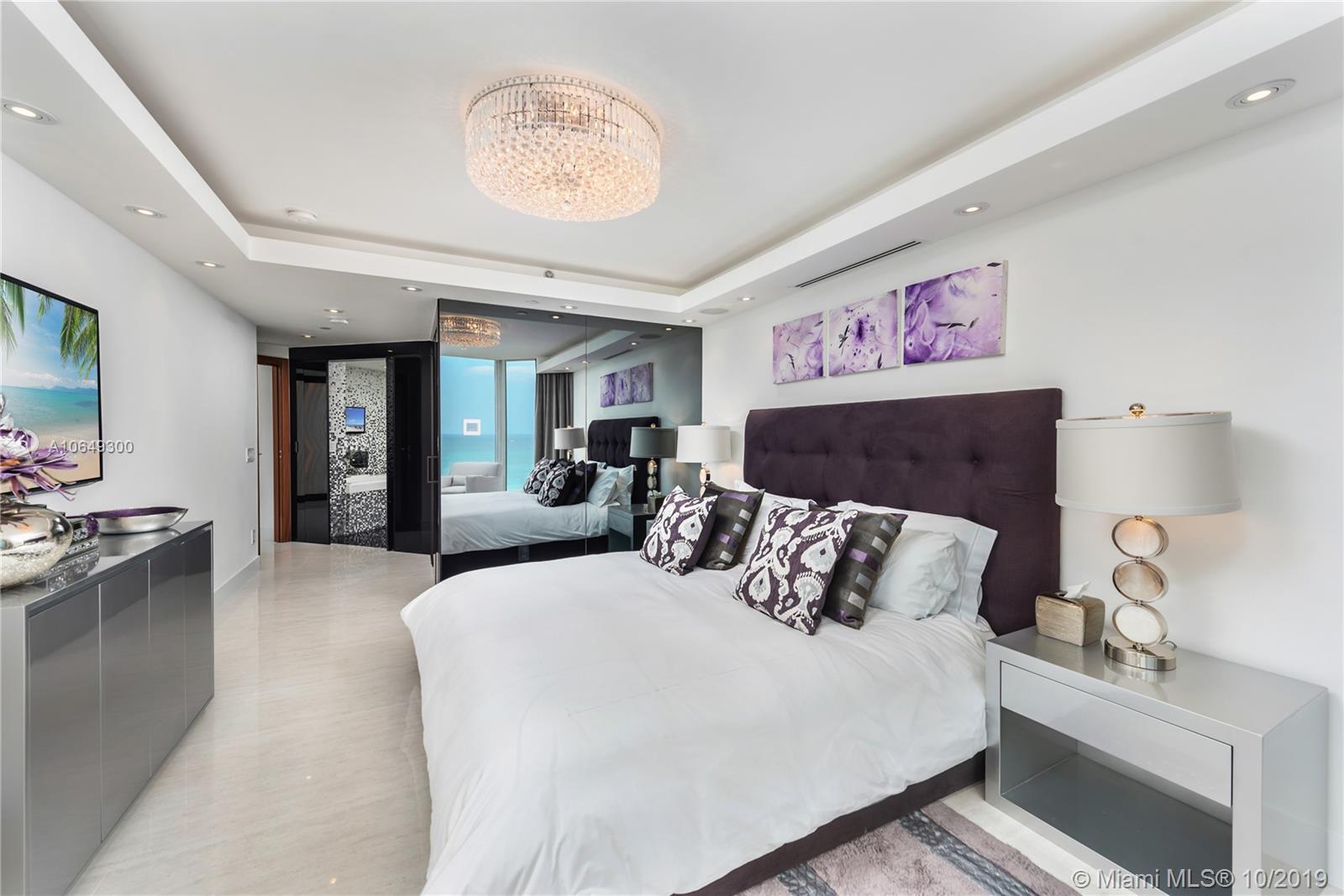 BLUE DIAMOND CONDO - Residential