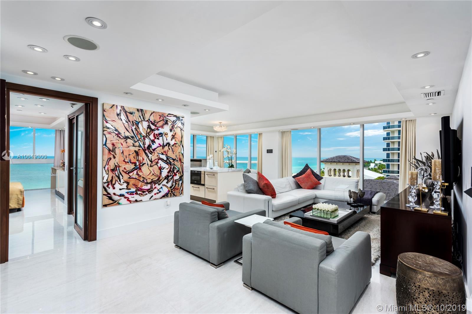 BLUE DIAMOND CONDO - Residential