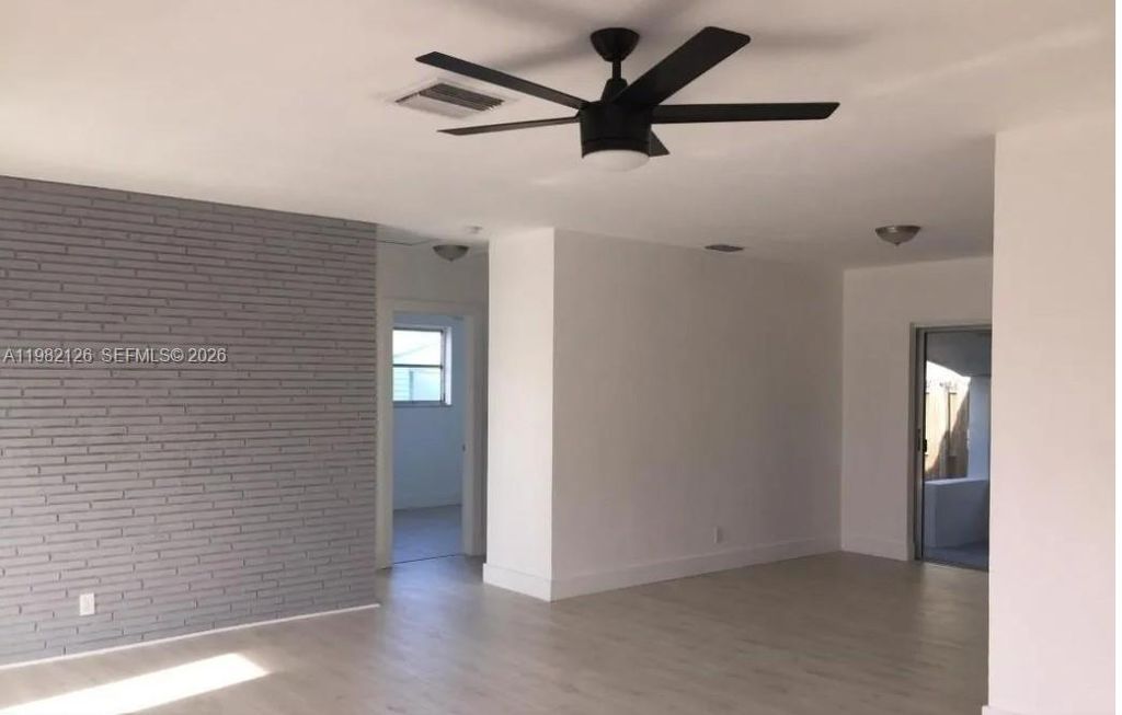 Photo of 320 SW 7th Ct, Hallandale Beach, FL 33009 (MLS # A11982126)