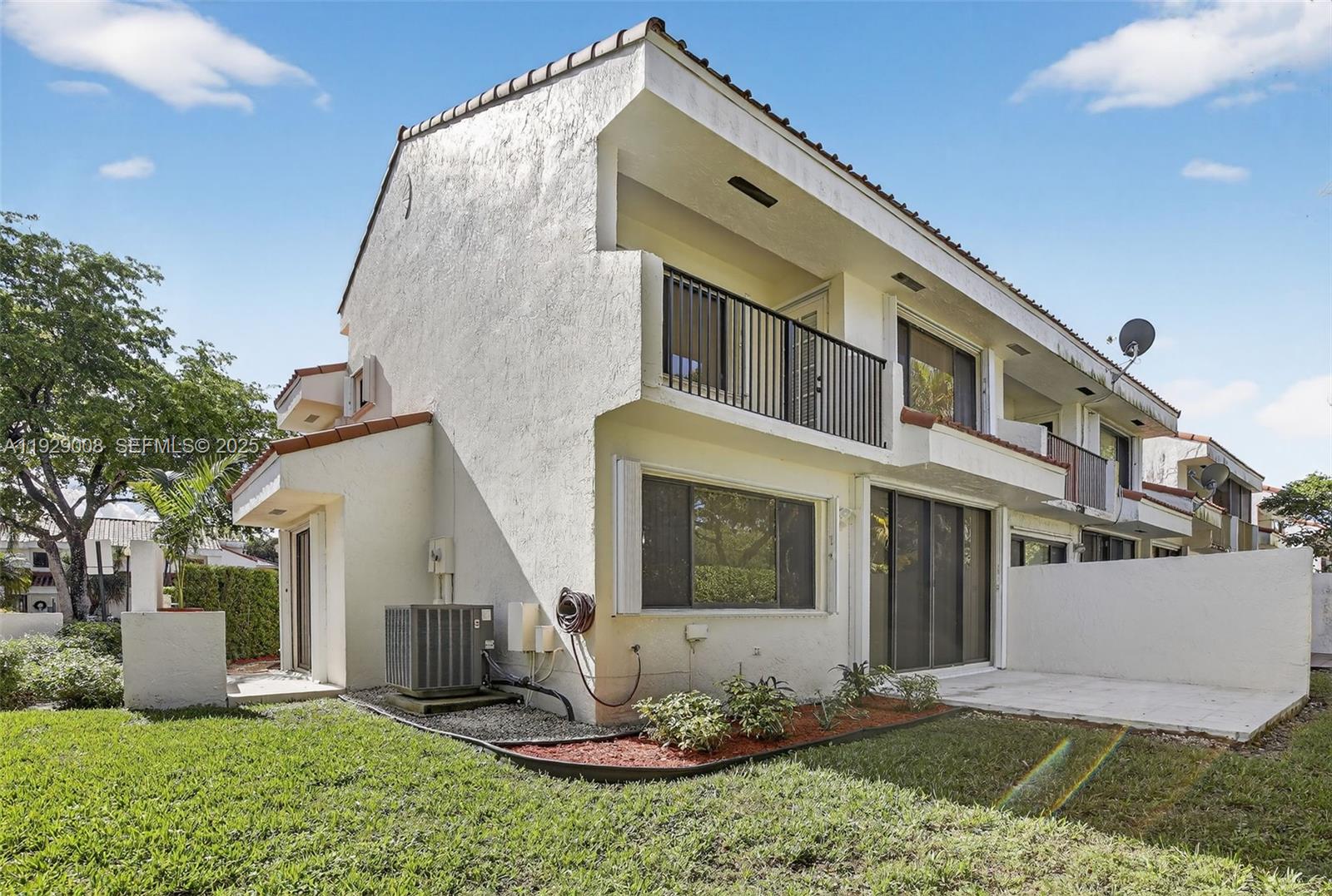 TERRA BELLA - Residential