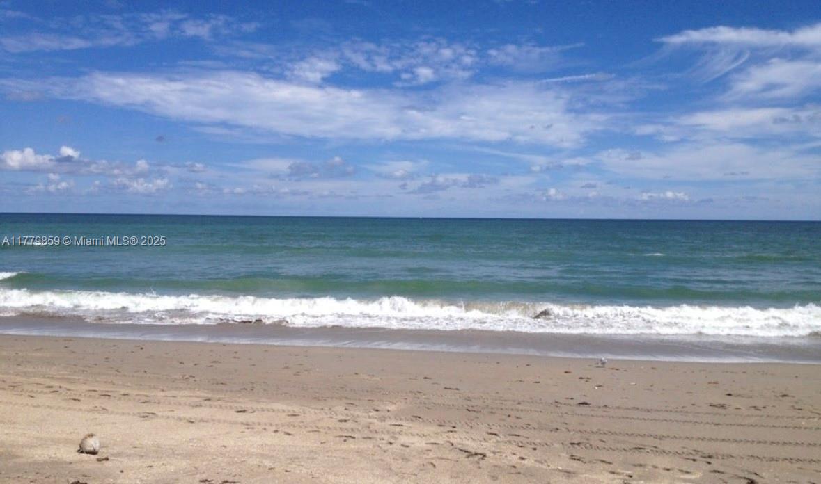 KINGSWOOD CONDO - Residential Lease