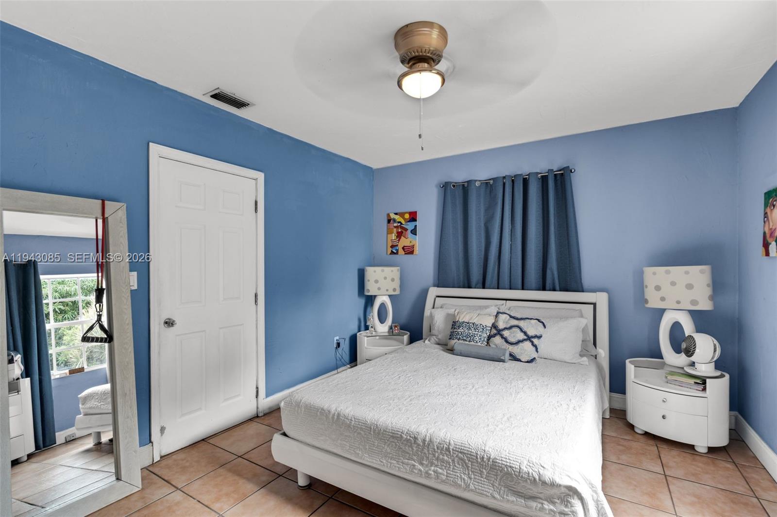 CORAL NOOK - Residential