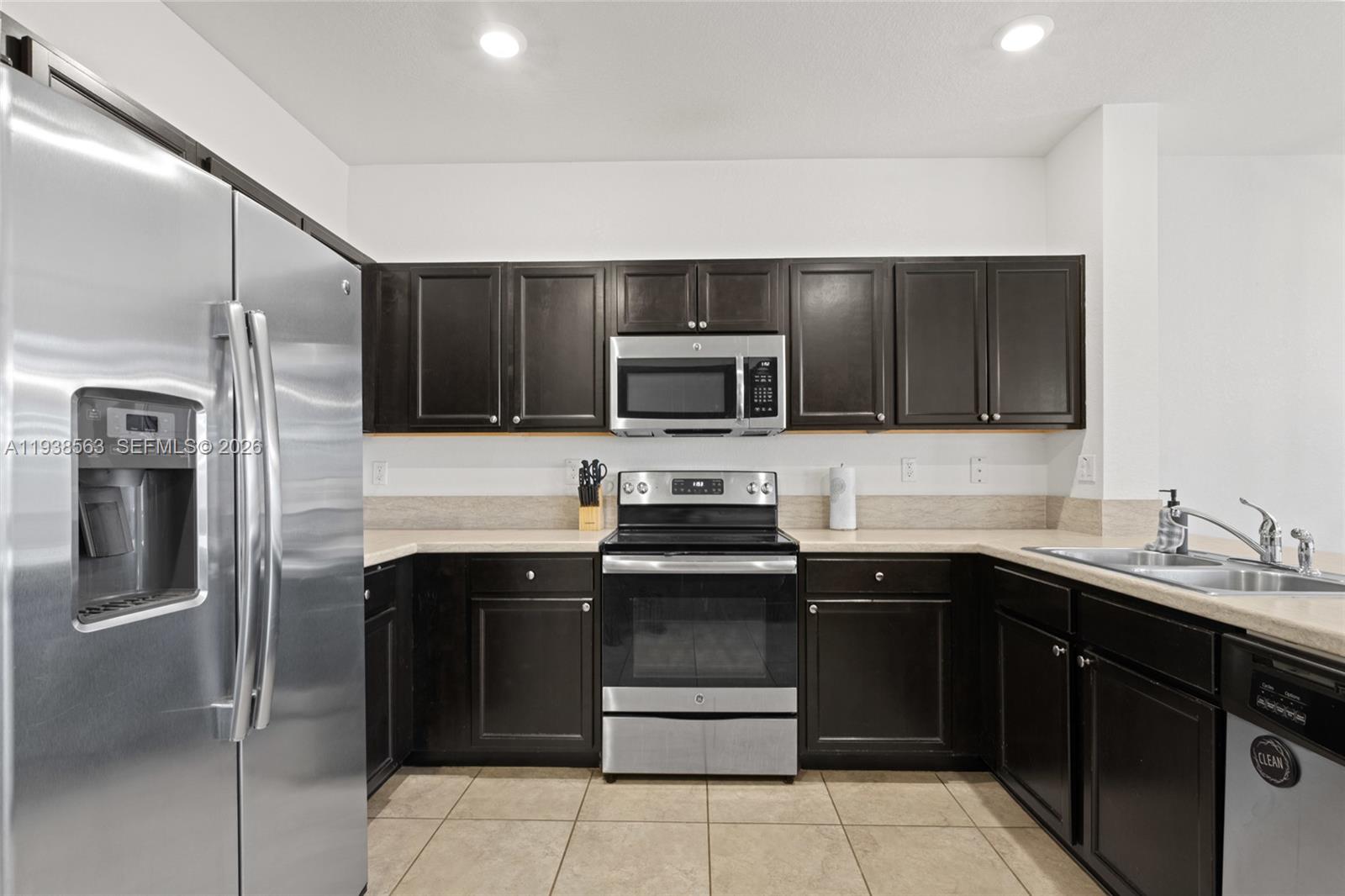 BARBADOS AT OASIS - Residential