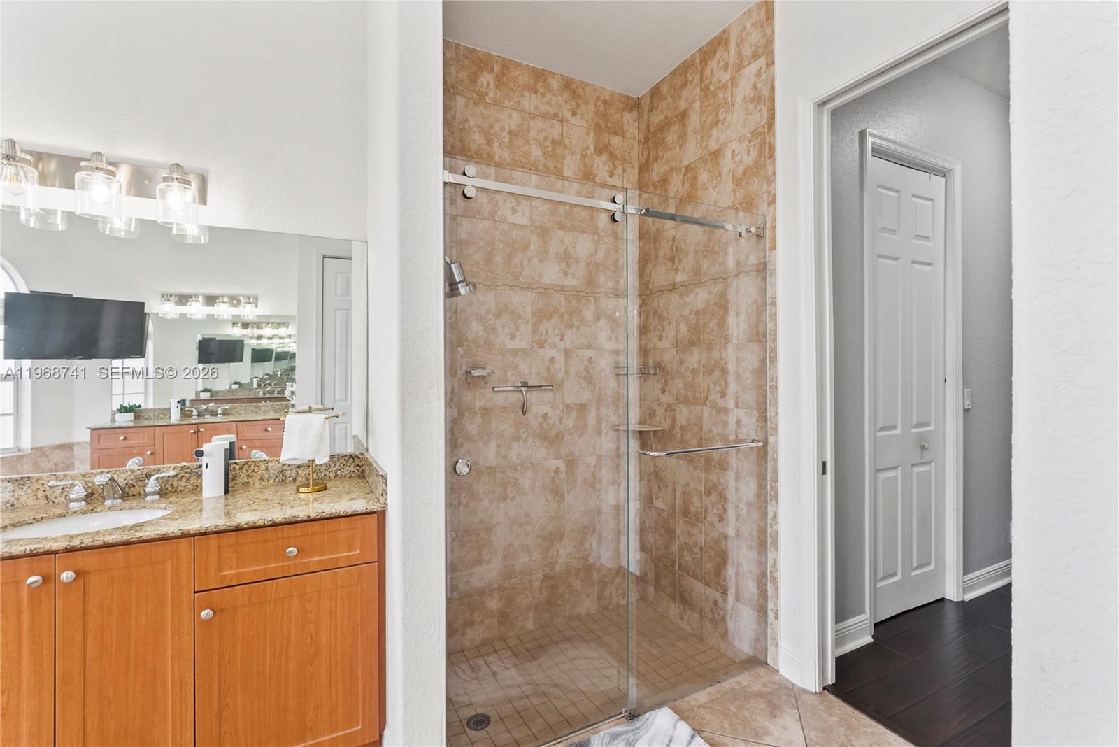 ZARBAFI ESTATES - Residential