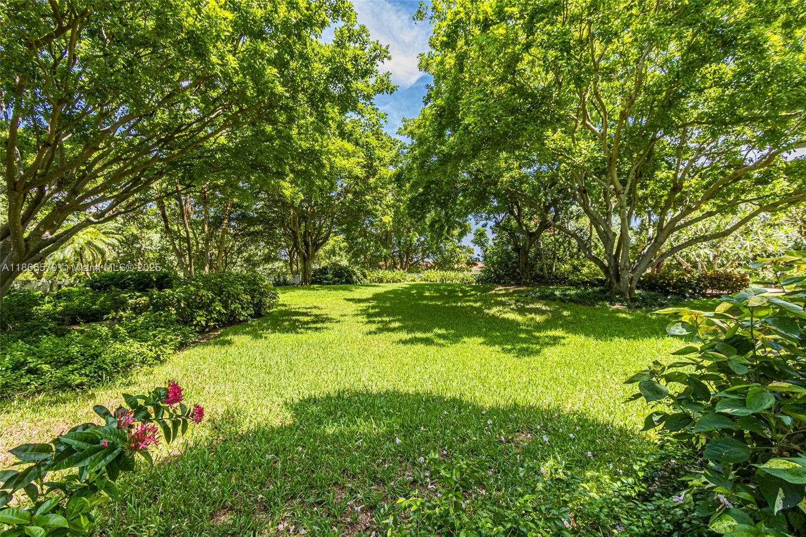 THE TOWERS OF QUAYSIDE CO - Residential