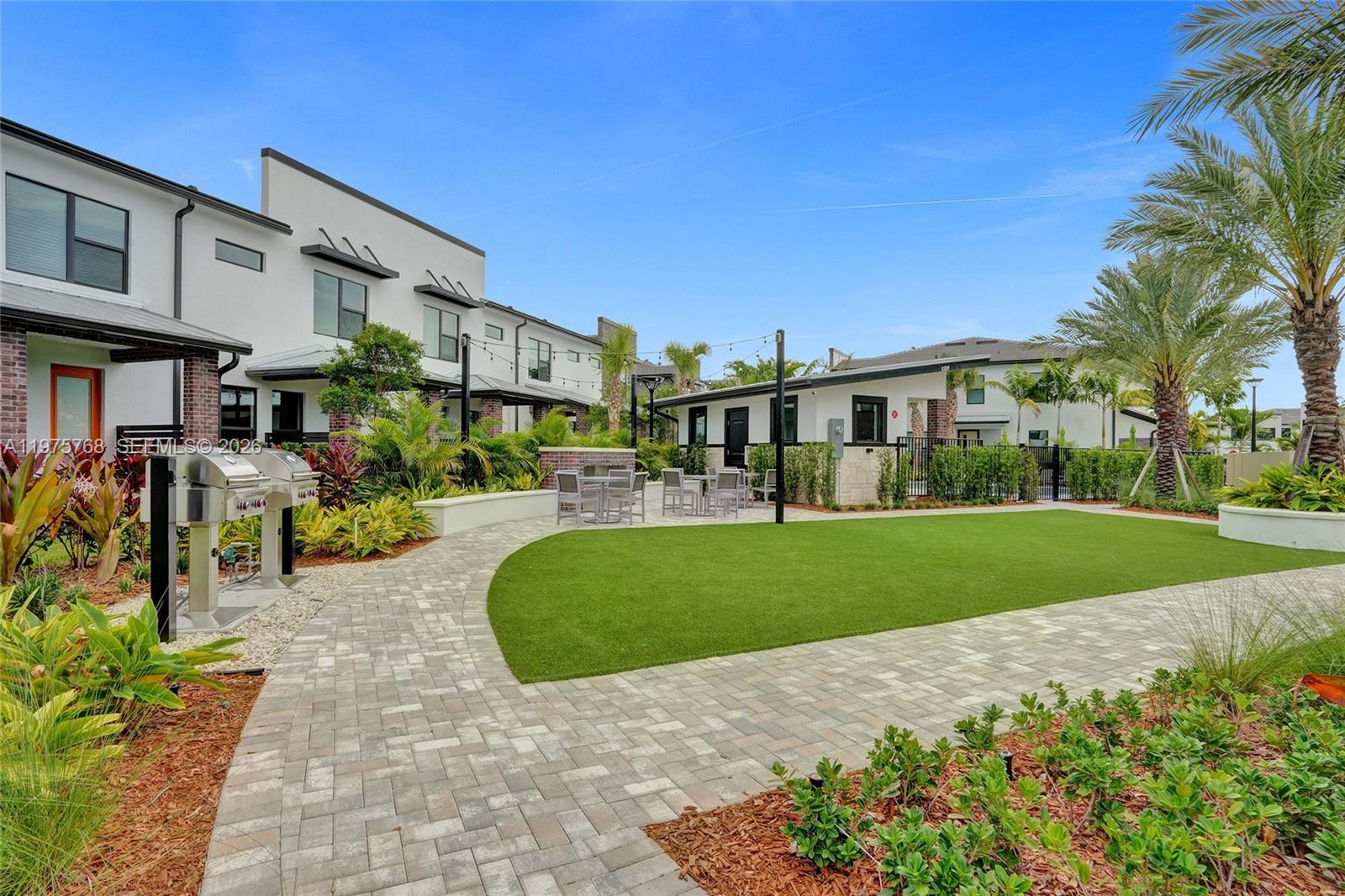 AMERICAN EXPRESS TRACT - Residential Lease