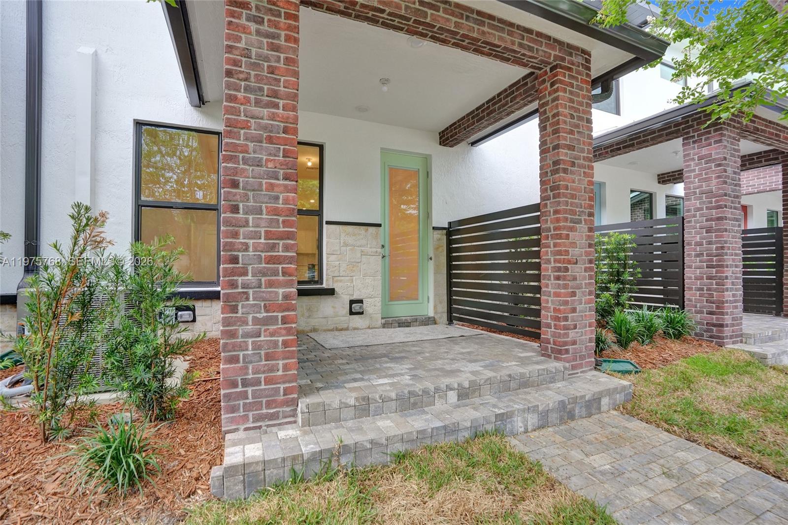 AMERICAN EXPRESS TRACT - Residential Lease