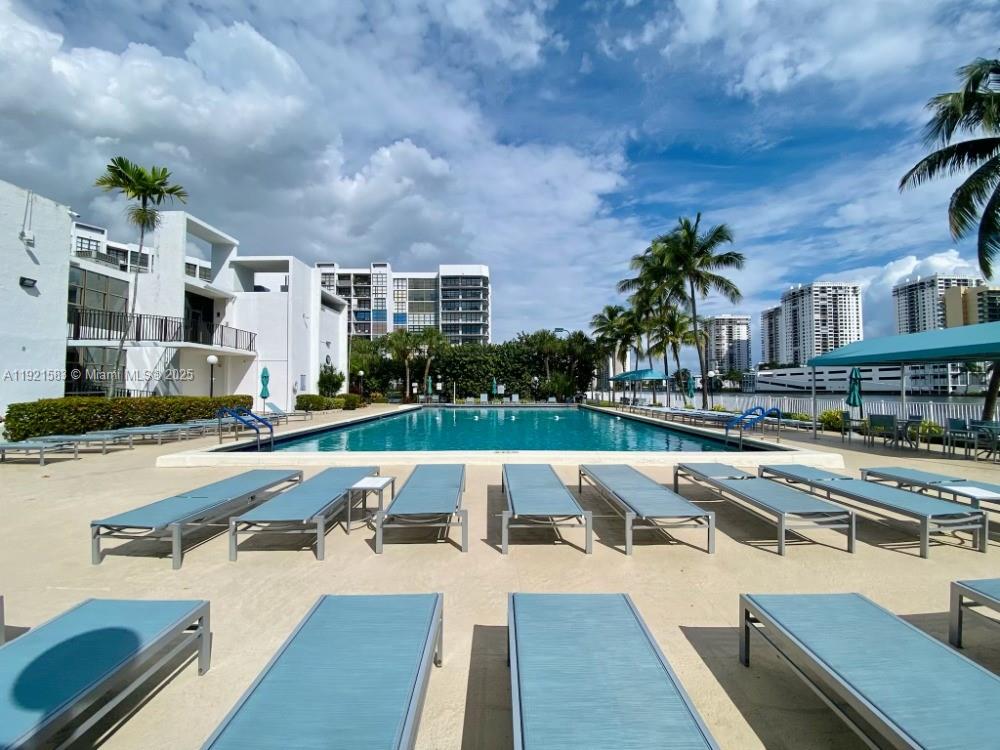 OCEANVIEW PARK CONDO - Residential