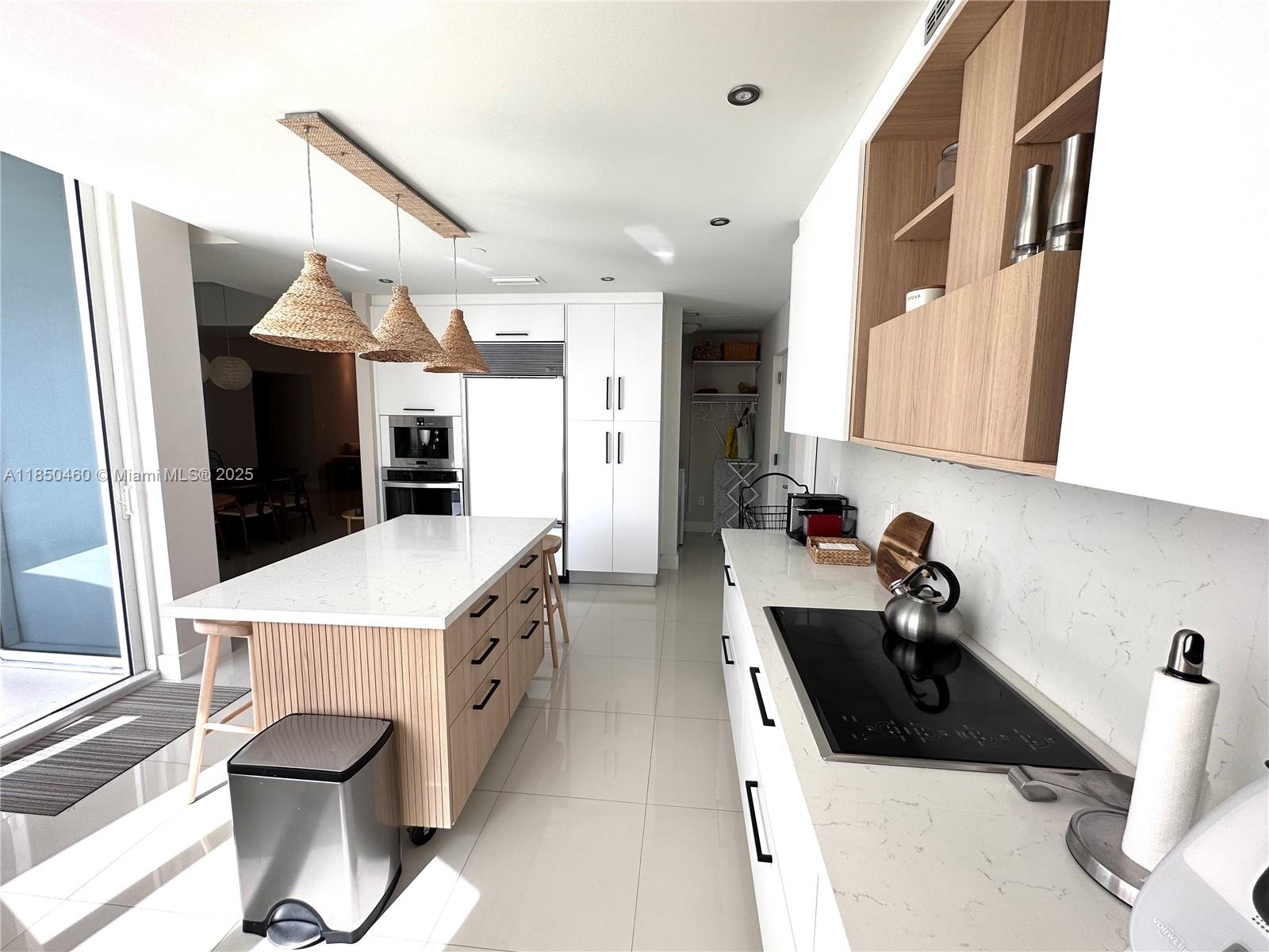 TDR TOWER II CONDO - Residential Lease